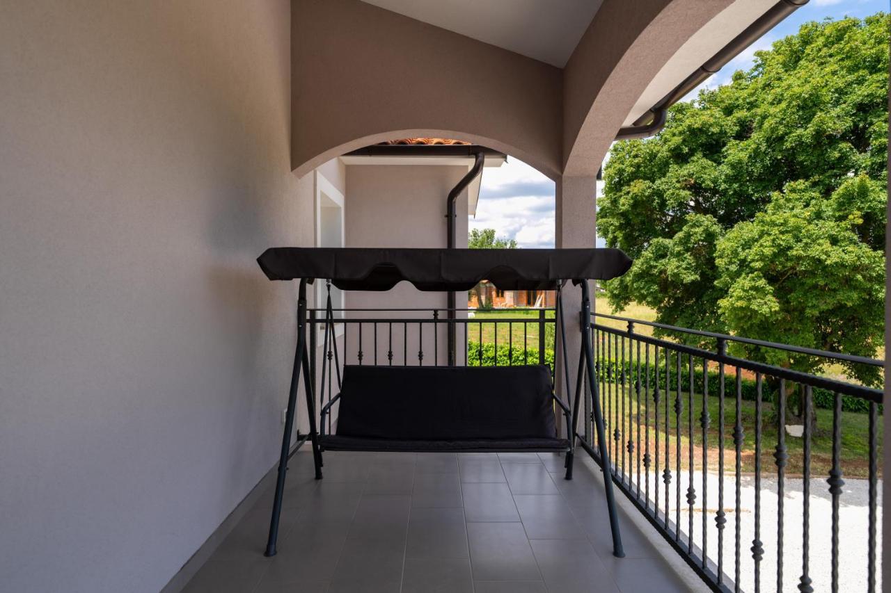 Holiday House Leana Pazin Dış mekan fotoğraf