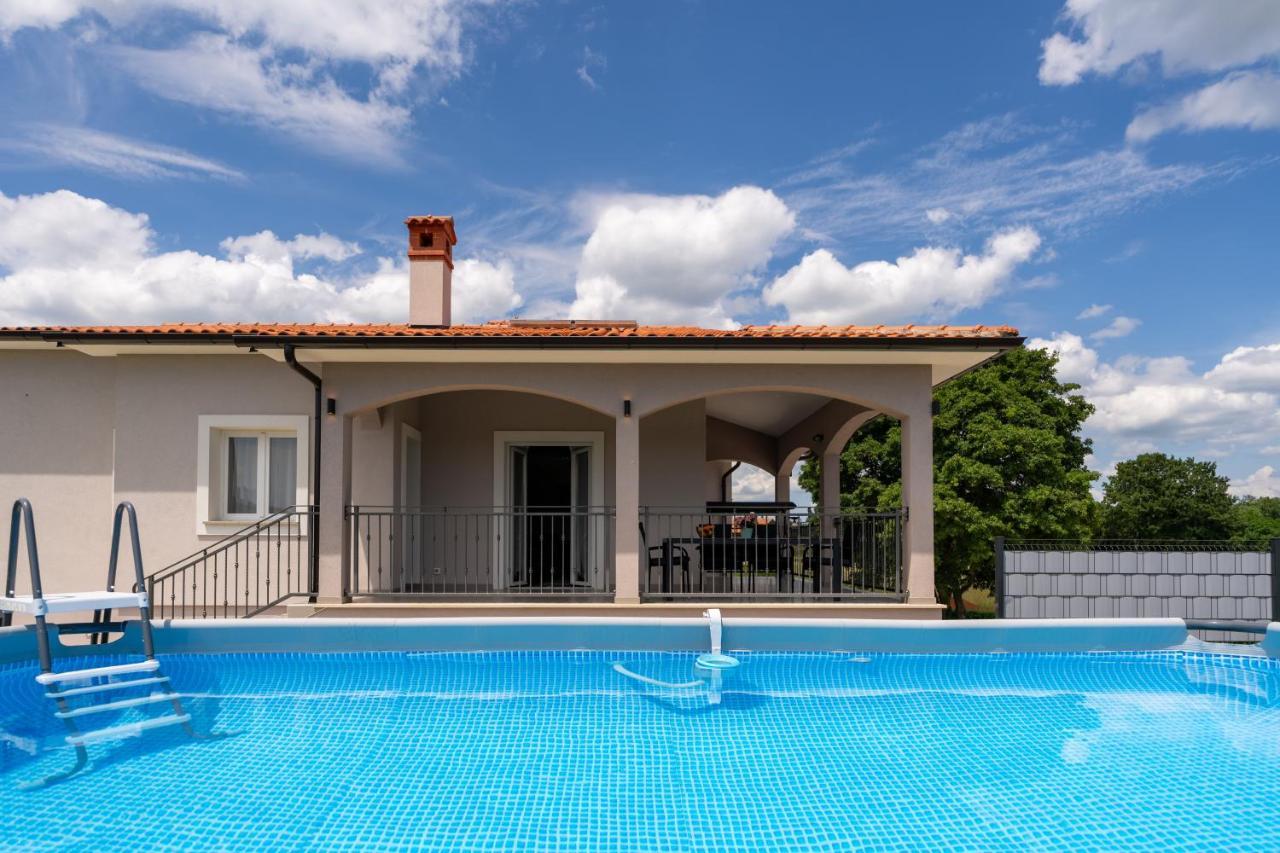 Holiday House Leana Pazin Dış mekan fotoğraf