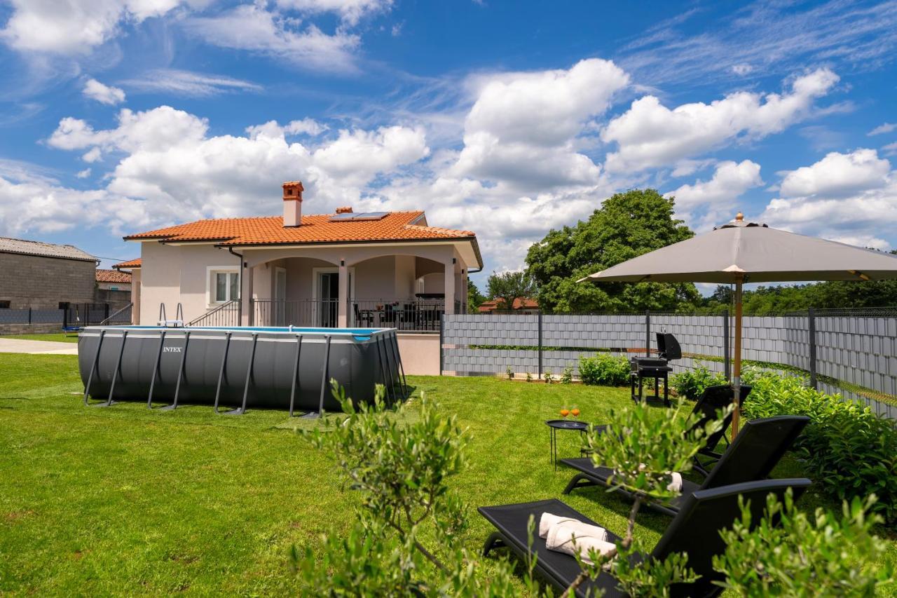 Holiday House Leana Pazin Dış mekan fotoğraf