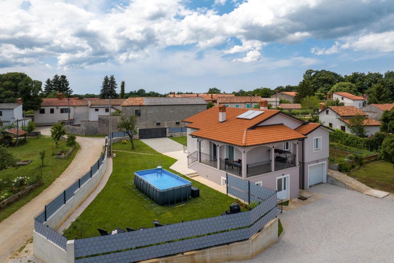 Holiday House Leana Pazin Dış mekan fotoğraf