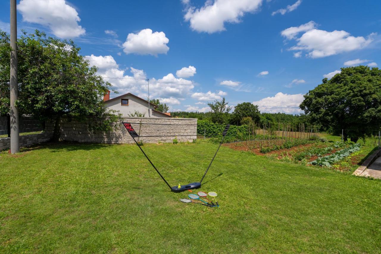 Holiday House Leana Pazin Dış mekan fotoğraf